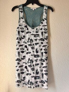 Charlotte Russe Teal Lace-Back Brushstroke Tank